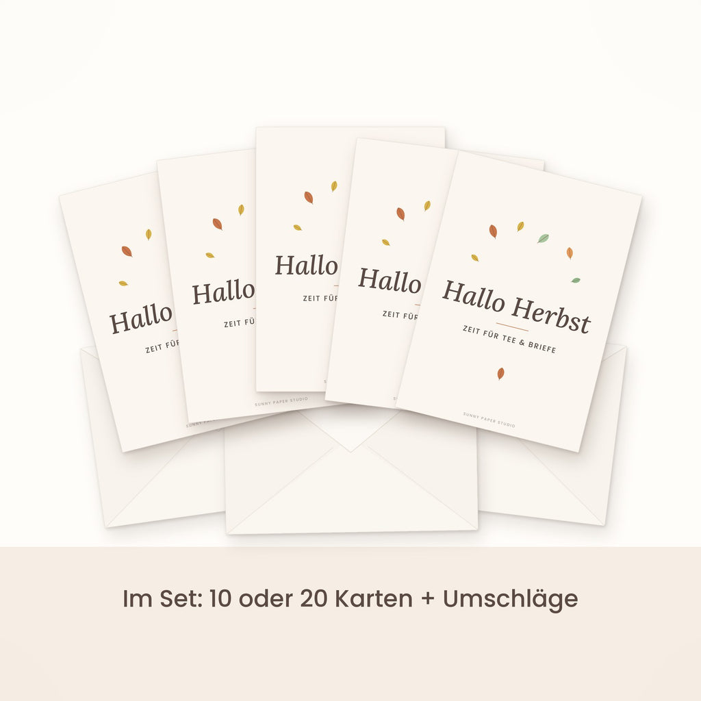 Herbstkarte minimalistisch im Set gefächert mit Umschlägen